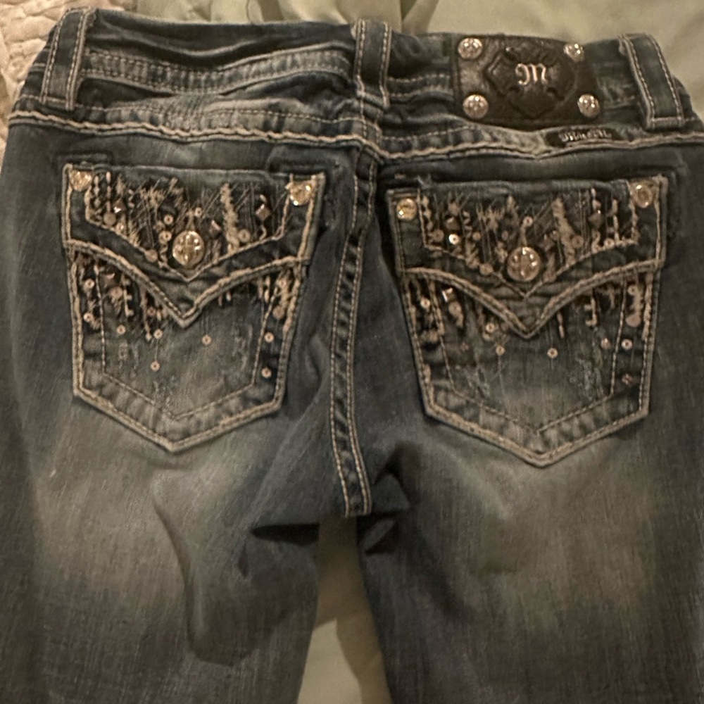 Women’s Miss Me Bootcut jeans. Size 26. Low-mid rise